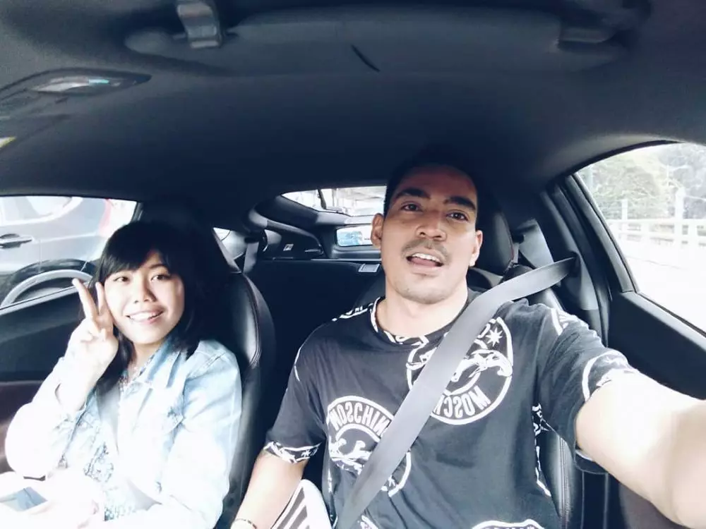 kebersamaan seleb dan manajer © instagram