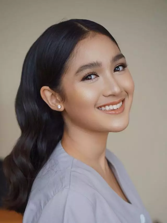 potret Cut Syifa saat bermakeup tebal © Instagram/@cutsyifaa potret Cut Syifa saat bermakeup tebal © Instagram/@cutsyifaa