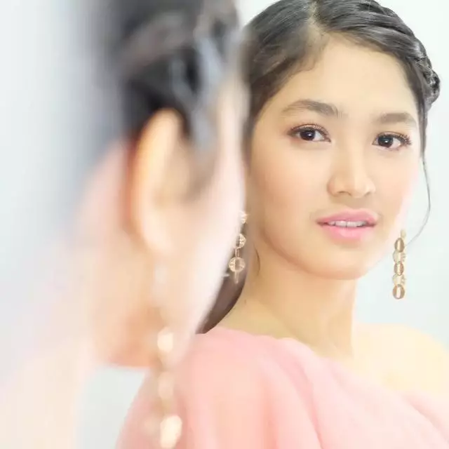 potret Cut Syifa saat bermakeup tebal © Instagram/@cutsyifaa potret Cut Syifa saat bermakeup tebal © Instagram/@cutsyifaa