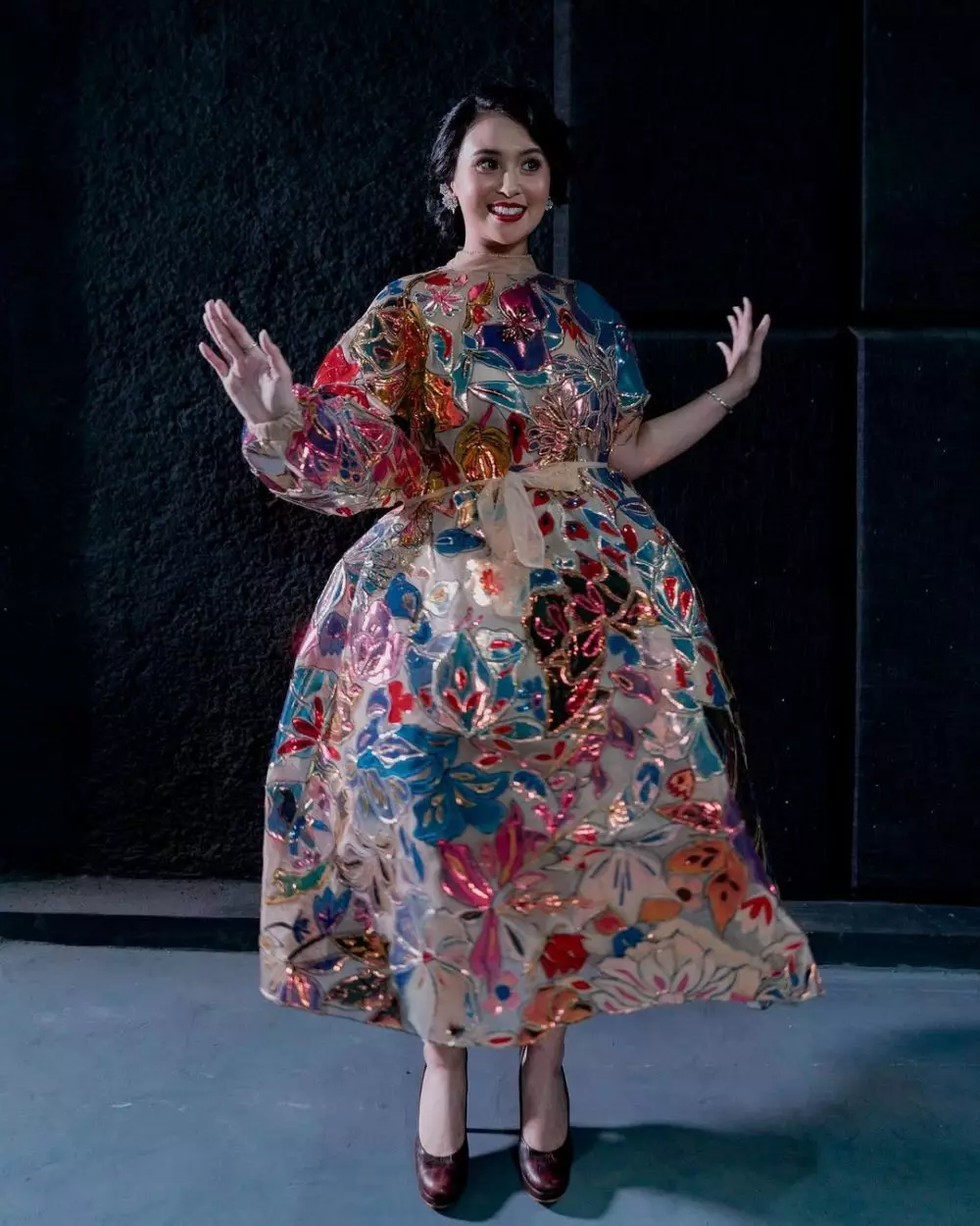 potret Ayushita dengan dress anggun banget © 2021 brilio.net