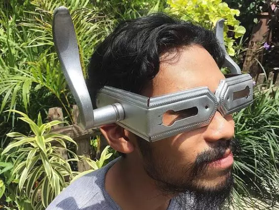 penampakan kacamata absurd © 2021 berbagai sumber penampakan kacamata absurd © 2021 berbagai sumber