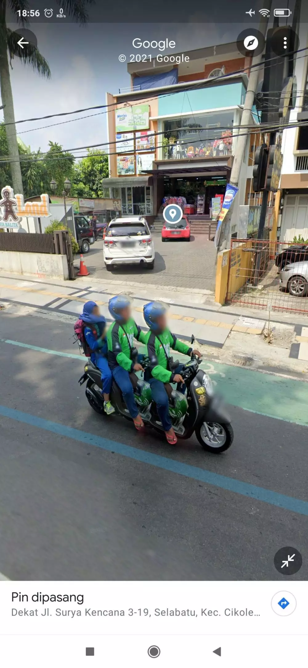 pengendara ngebug di maps © Twitter