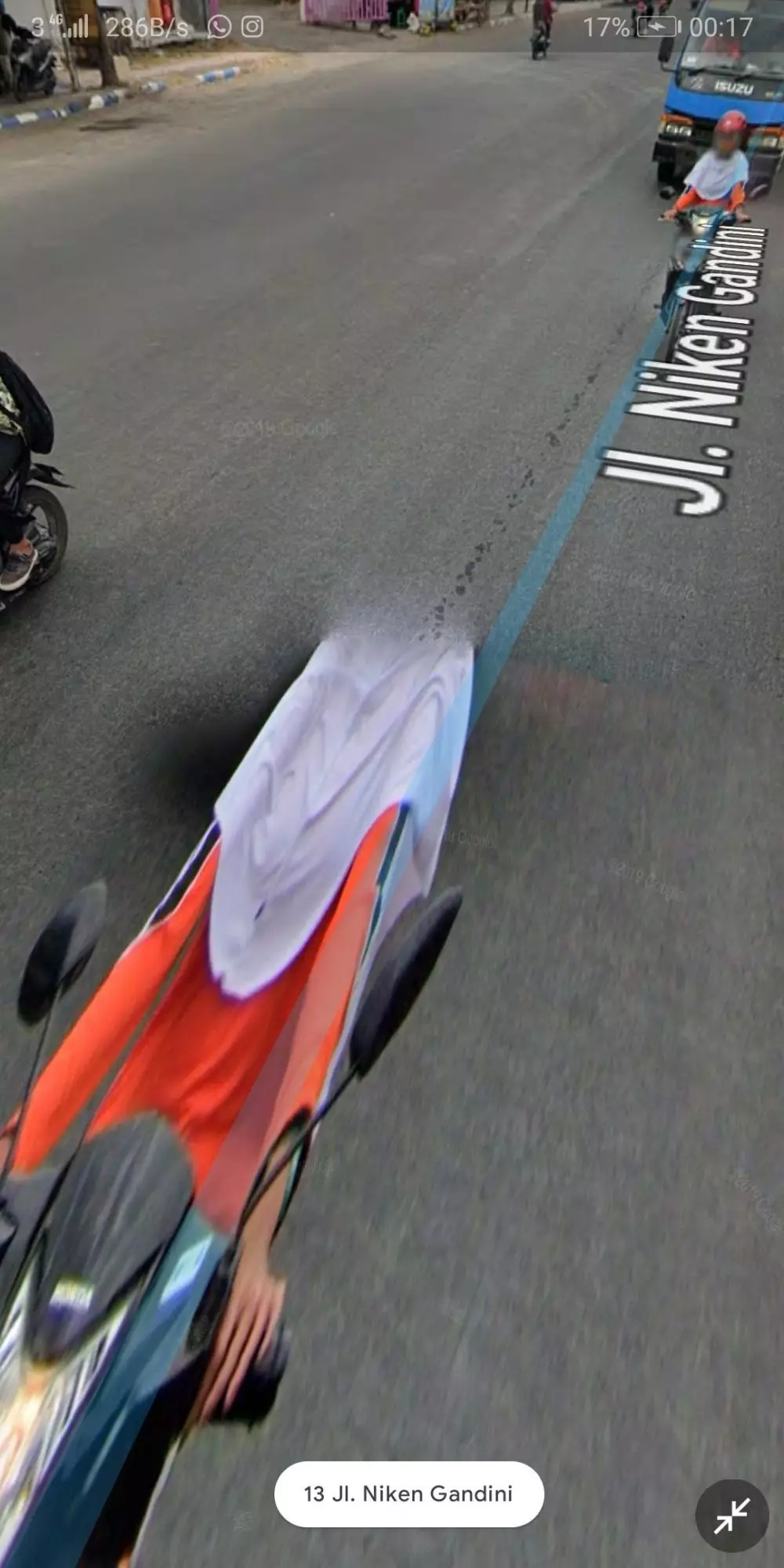 pengendara ngebug di maps © Twitter