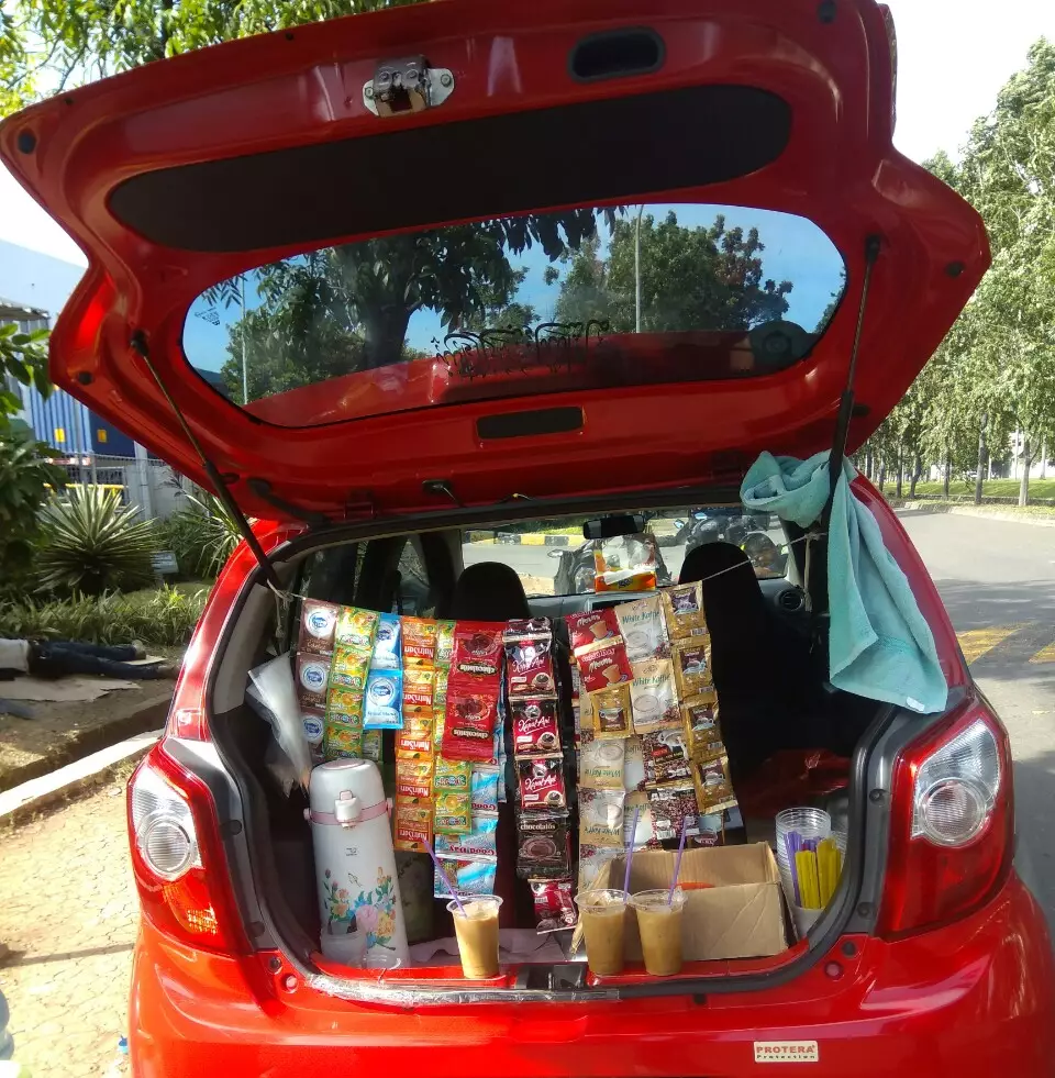 Potret lucu bagasi mobil © berbagai sumber Potret lucu bagasi mobil © berbagai sumber