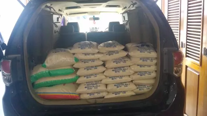 Potret lucu bagasi mobil © berbagai sumber Potret lucu bagasi mobil © berbagai sumber