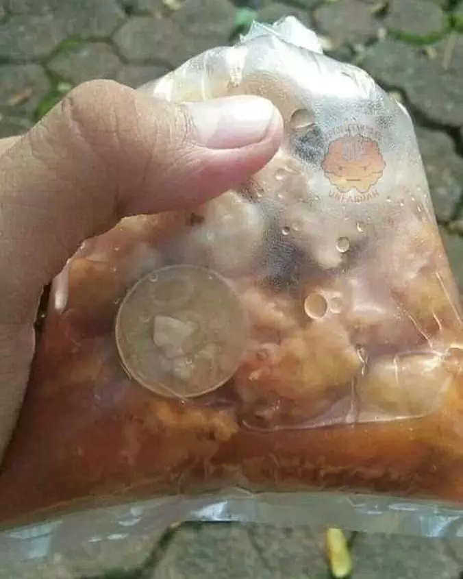 makan dari plastik © 2021 berbagai sumber makan dari plastik © 2021 berbagai sumber