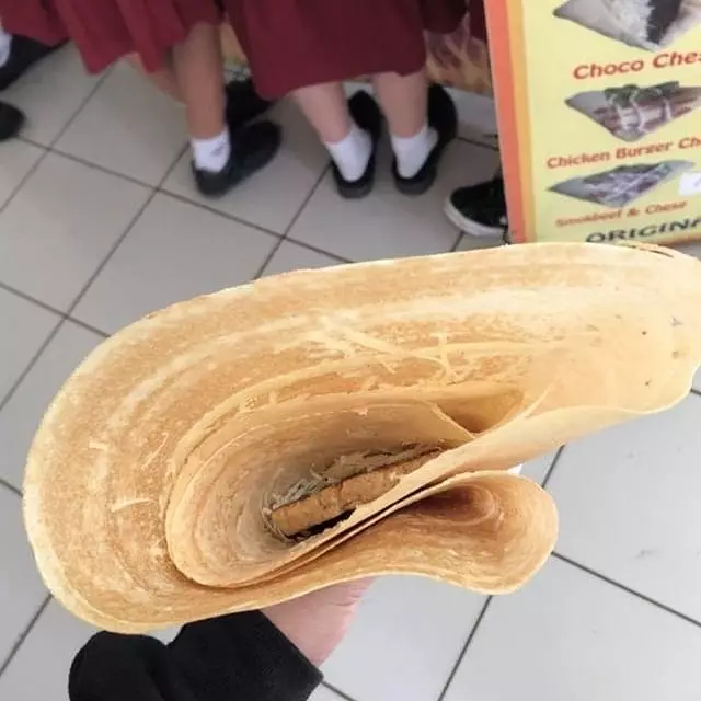 potret ngenes jajanan © 2021 Instagram