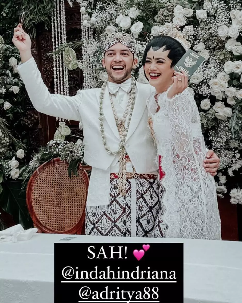 pernikahan Indah Indriana © 2021 brilio.net pernikahan Indah Indriana © 2021 brilio.net