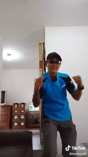 herry tiktokers yang mirip sule Berbagai sumber