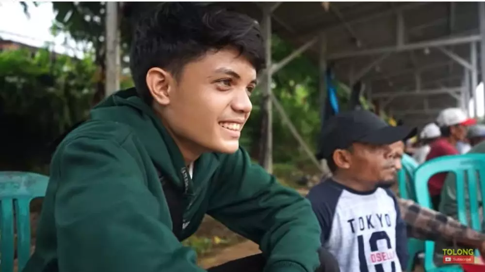 adam anak ucok baba berbagai sumber