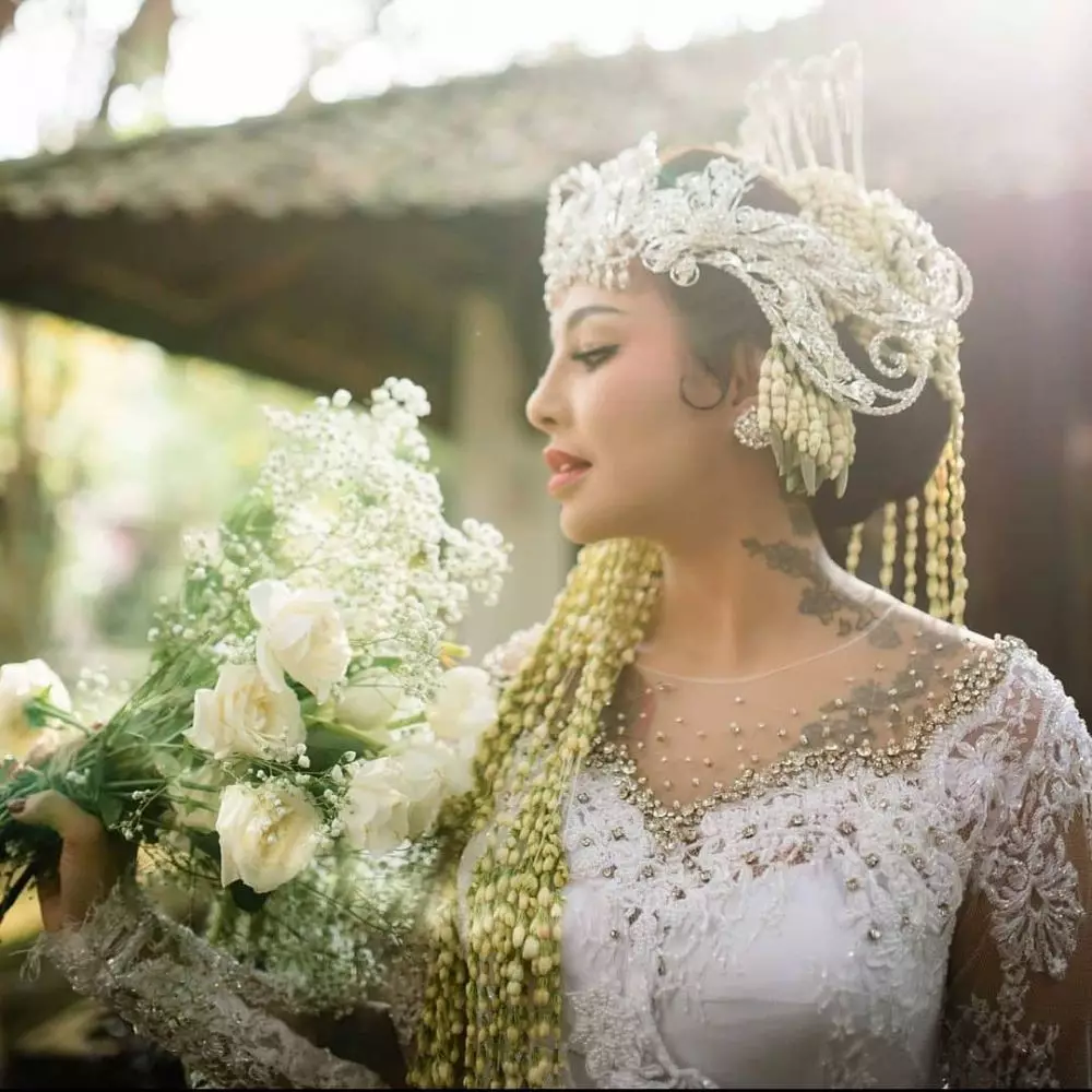 pernikahan Alfath Fathier & Nadia Christina © 2021 brilio.net