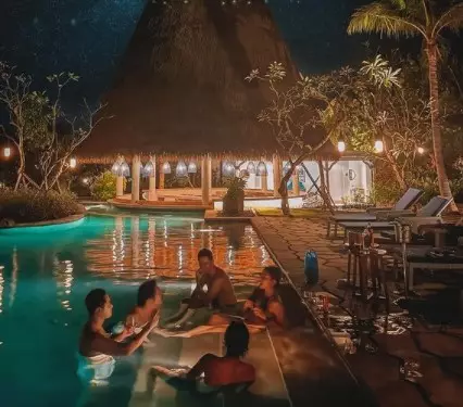 Momen liburan Awkarin di Labuan Bajo © Instagram/@awkarin Momen liburan Awkarin di Labuan Bajo © Instagram/@awkarin