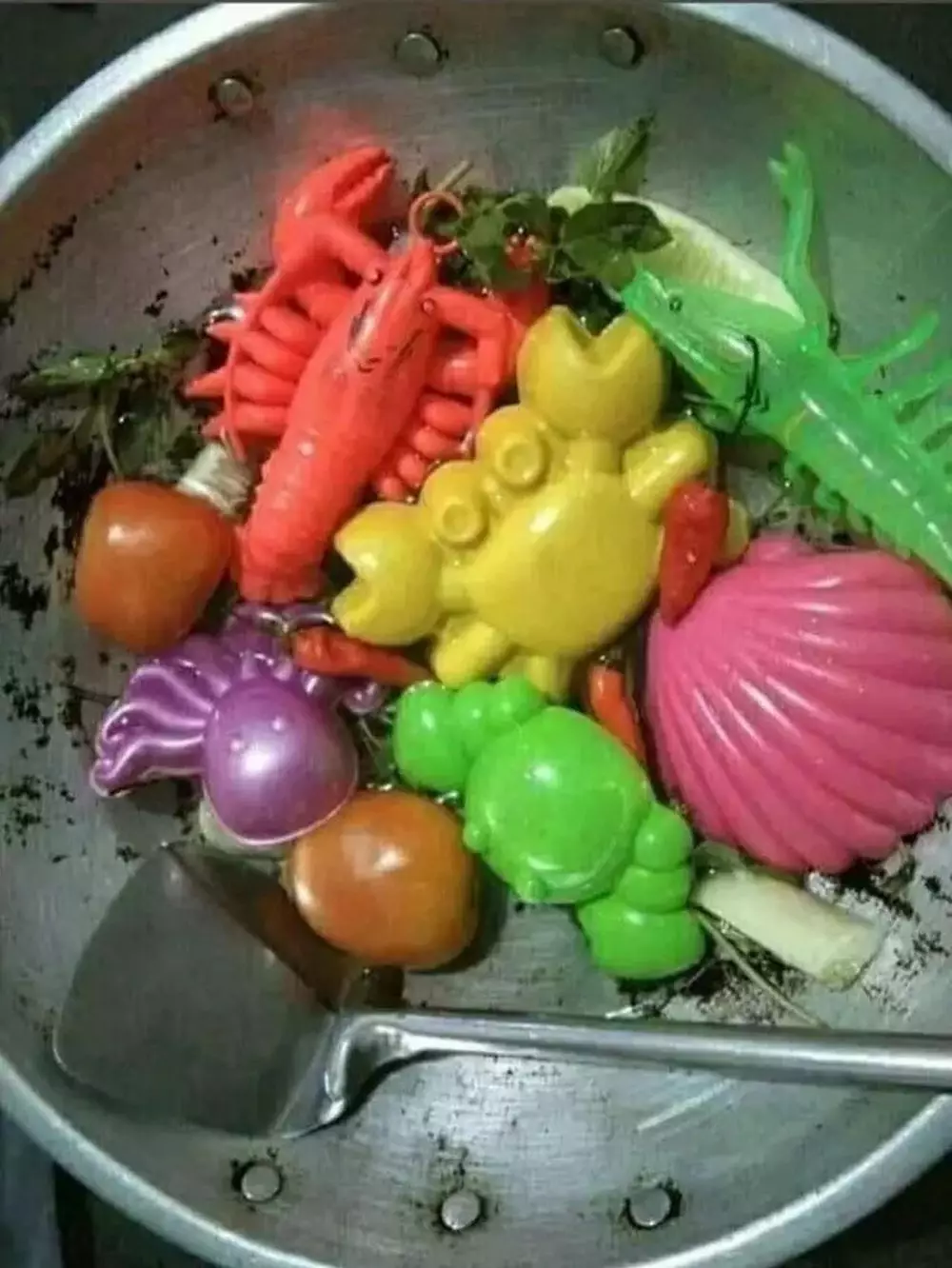 mainan jadi lauk makanan berbagai sumber