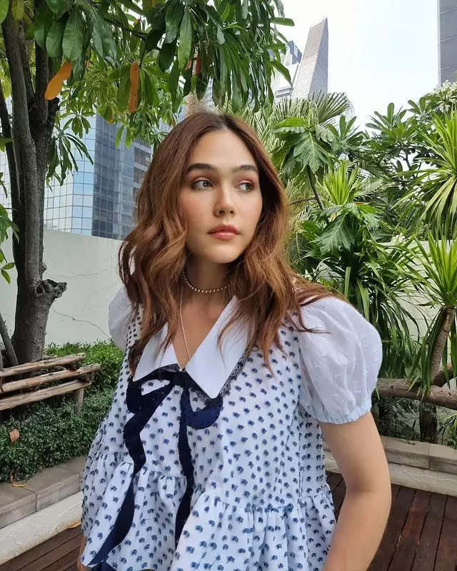 Pesona 9 seleb wanita Thailand yang berdarah blasteran dari berbagai sumber