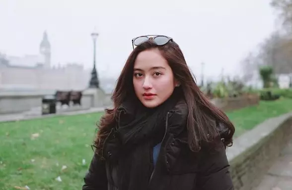 Potret Salshabilla Adriani tanpa makeup © Instagram/@salshabillaadr