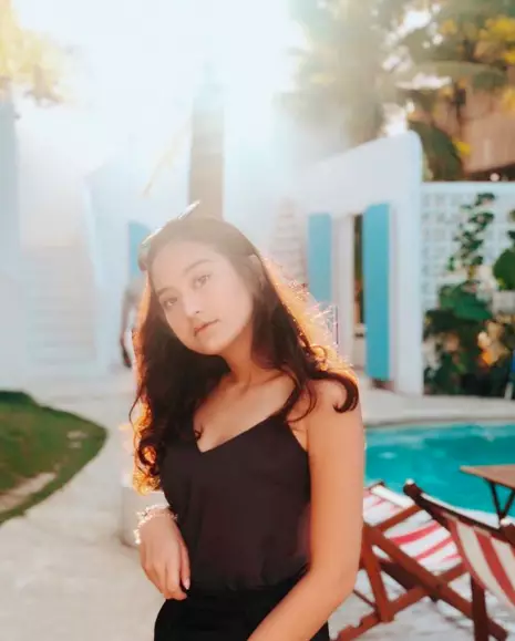 Potret Salshabilla Adriani tanpa makeup © Instagram/@salshabillaadr