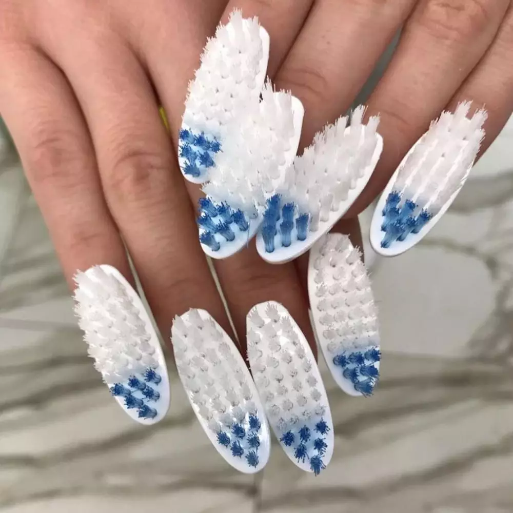 perawatan kuku nyeleneh © 2021 Instagram perawatan kuku nyeleneh © 2021 Instagram