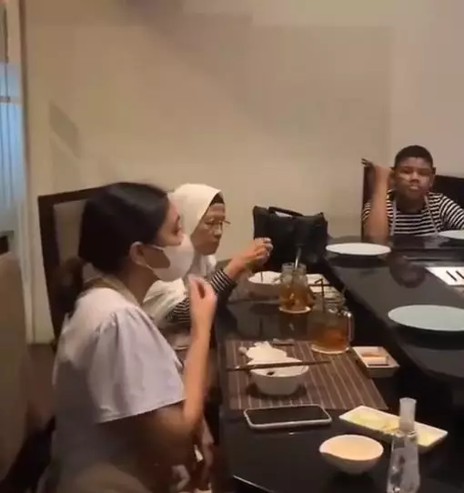 ulang tahun anak ariel yang ke 16 Instagram