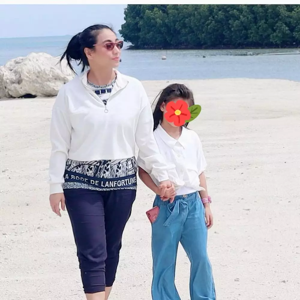 Momen 10 penyanyi dangdut momong anak © 2021 brilio.net