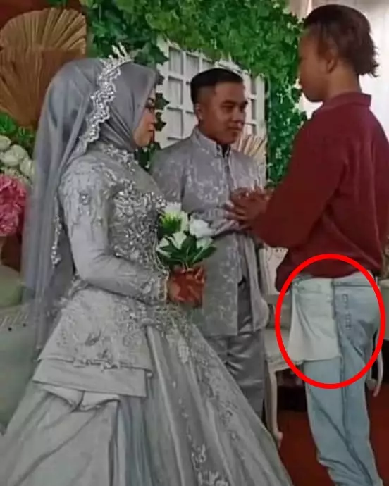 momen lucu tamu undangan nikahan © 2021 1cak.com