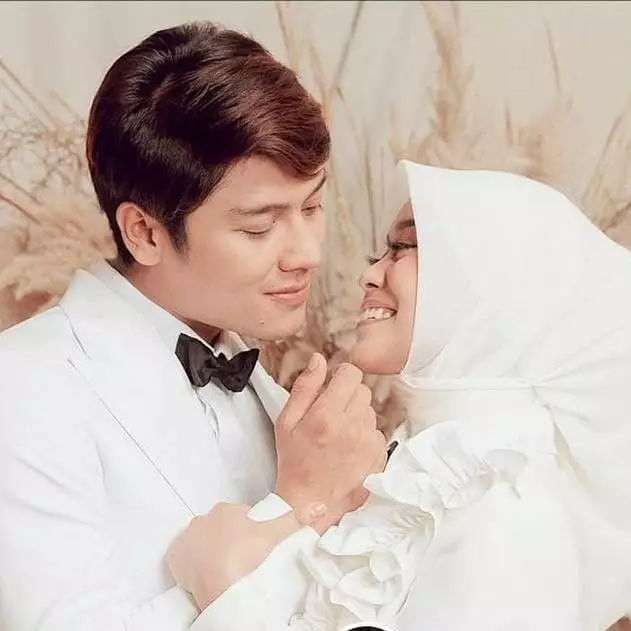 foto prewedding terbaru Rizky Billar dan Lesty Kejora © 2021 brilio.net foto prewedding terbaru Rizky Billar dan Lesty Kejora © 2021 brilio.net