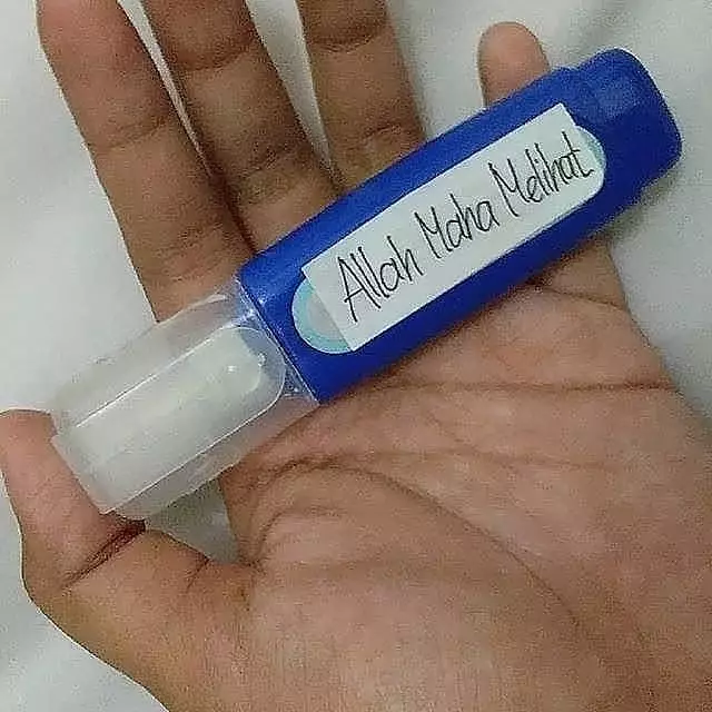 tunjukkan kepemilikan barang © 2021 berbagai sumber