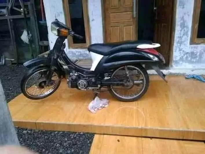 barang nyeleneh di kendaraan © 2021 instagram.com barang nyeleneh di kendaraan © 2021 instagram.com