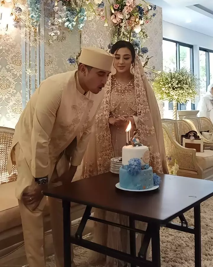 syukuran empat bulan pesinetron © 2021 brilio.net