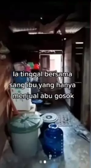 kisah gadis keterima kuliah di mesir Berbagai sumber