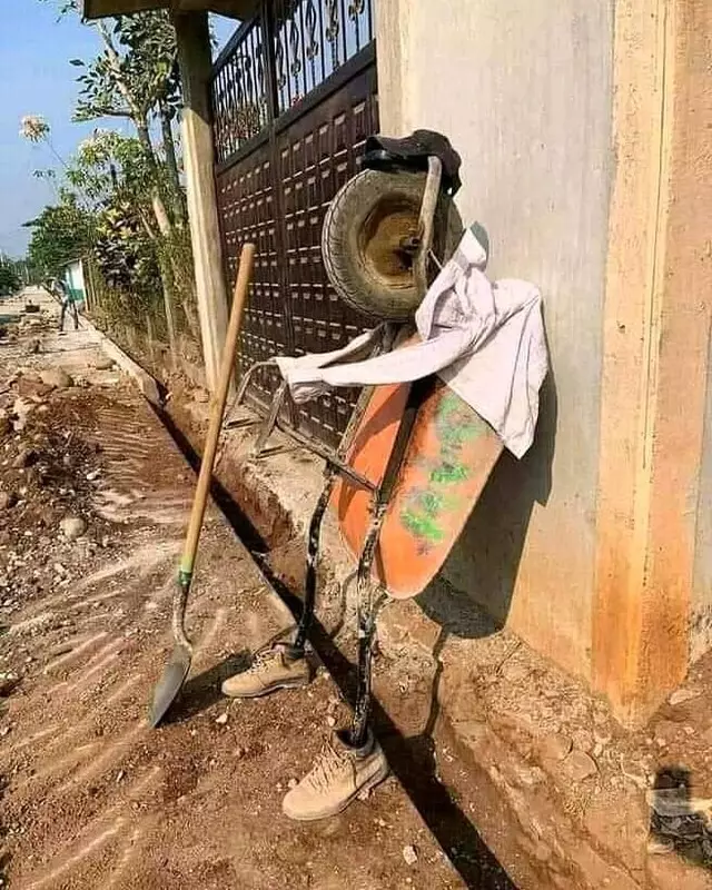 benda menyerupai manusia © 2021 Berbagai sumber