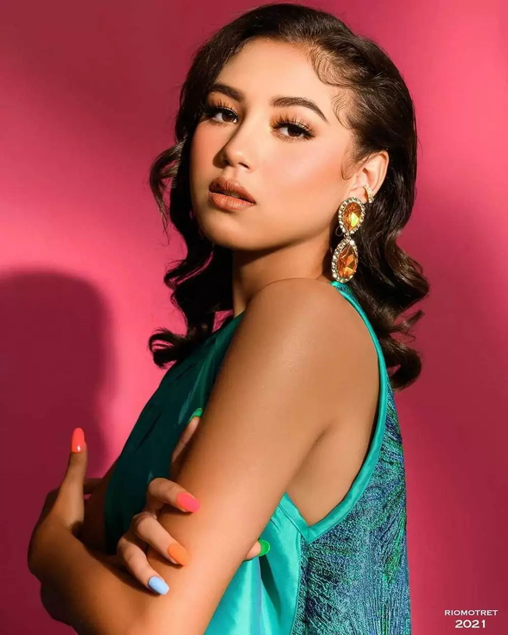 Gaya photoshoot pemain Dari Jendela SMP karya Rio Motret Instagram/@riomotret Gaya photoshoot pemain Dari Jendela SMP karya Rio Motret Instagram/@riomotret