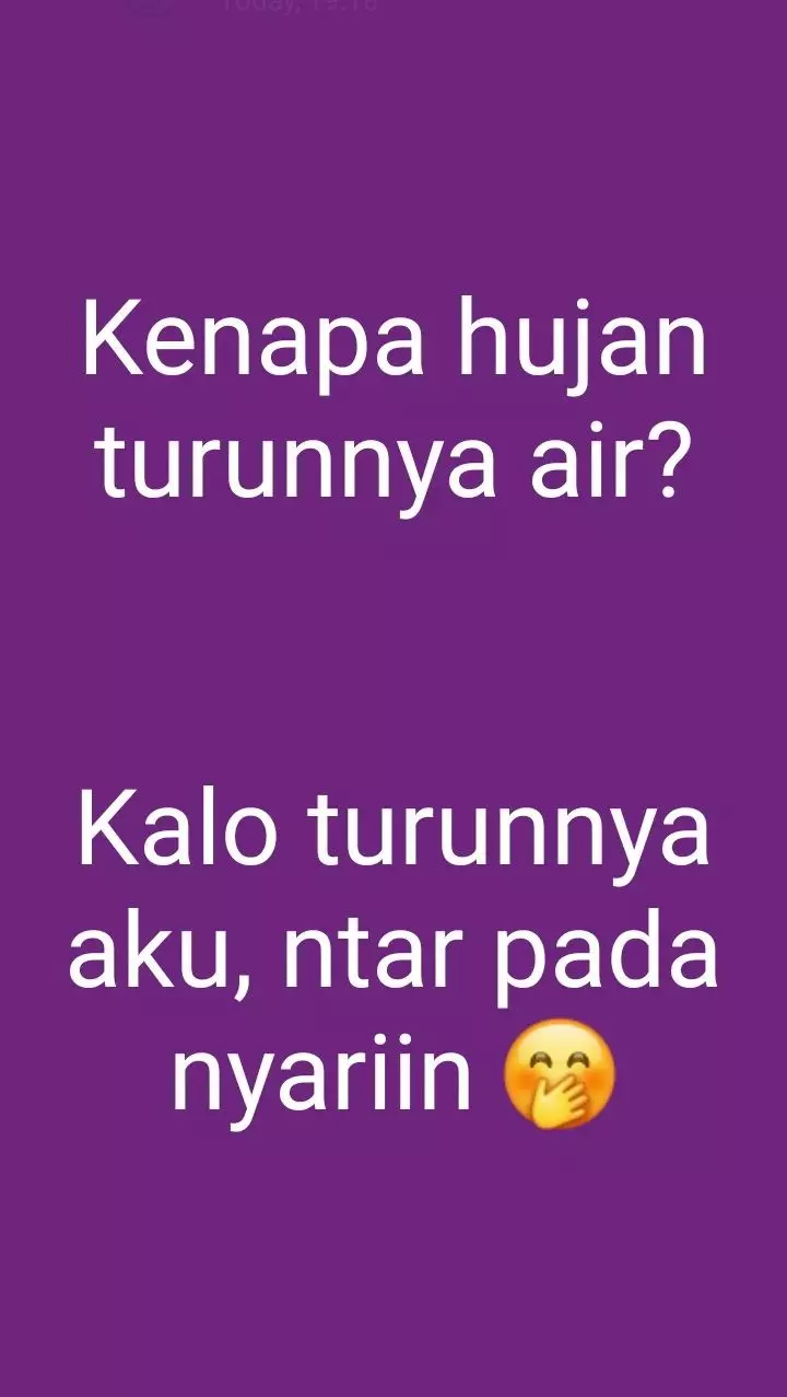 Pertanyaan receh di status WA © Twitter Pertanyaan receh di status WA © Twitter