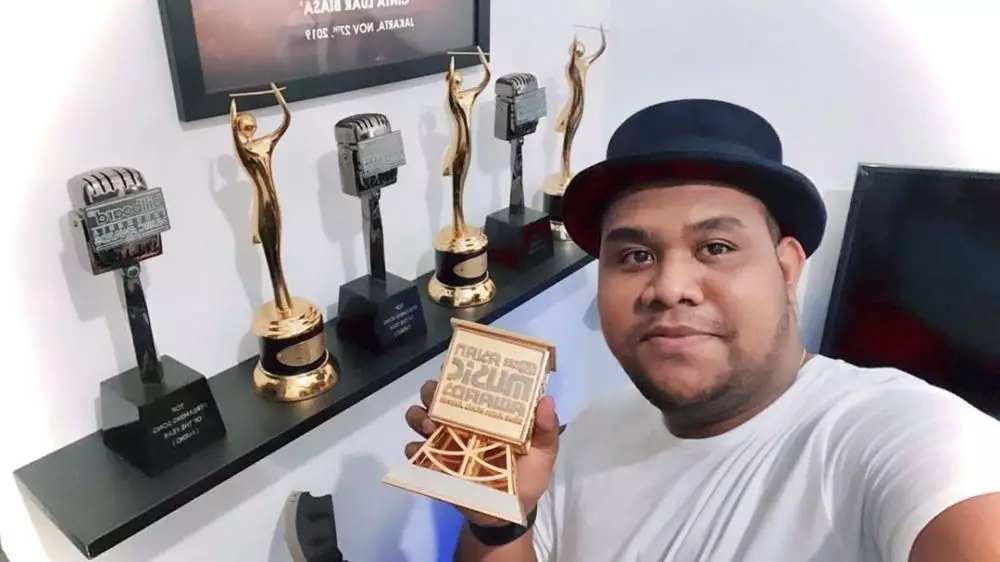 piala 7 musisi pria © Instagram