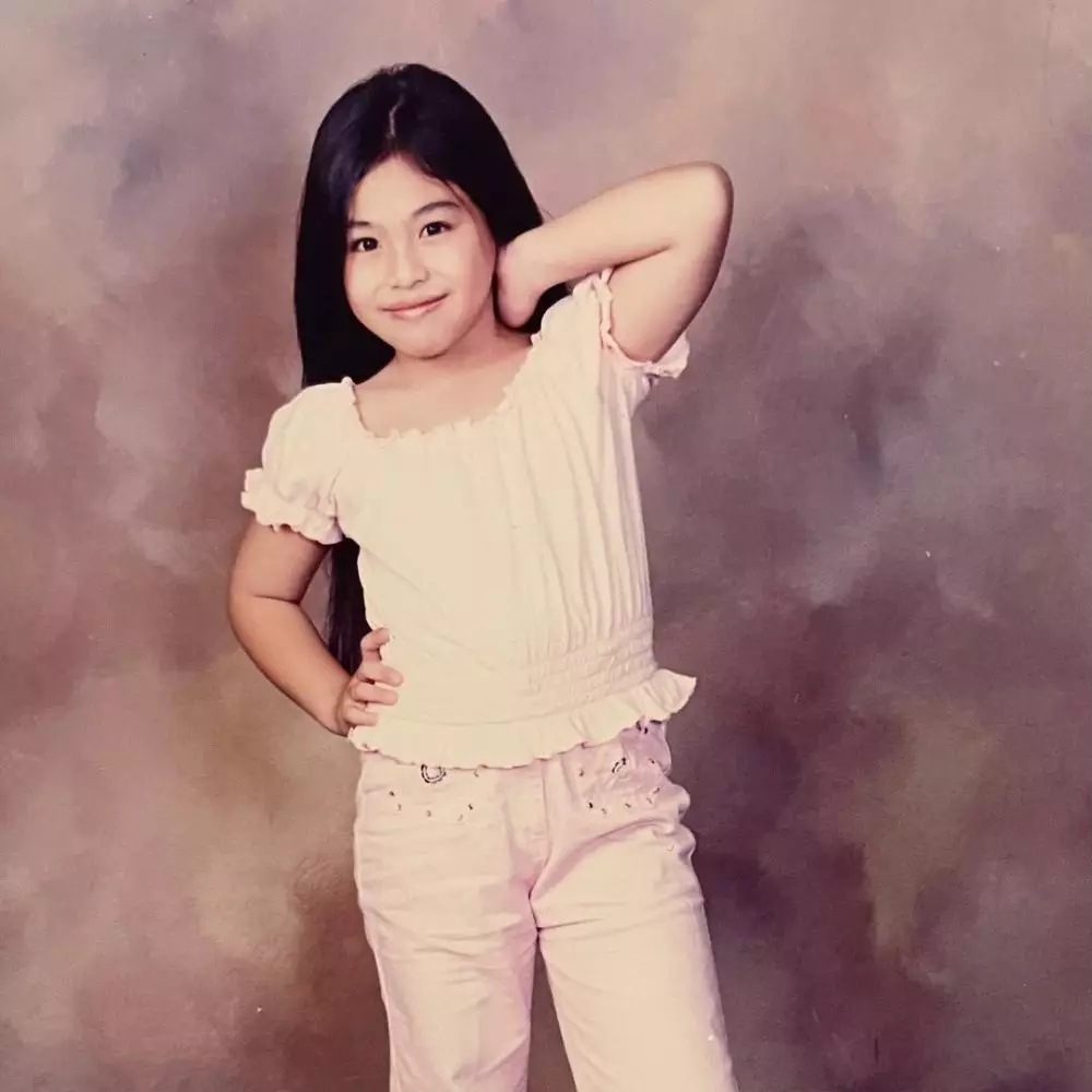 masa kecil penyanyi cantik Indonesian Idol © Instagram masa kecil penyanyi cantik Indonesian Idol © Instagram