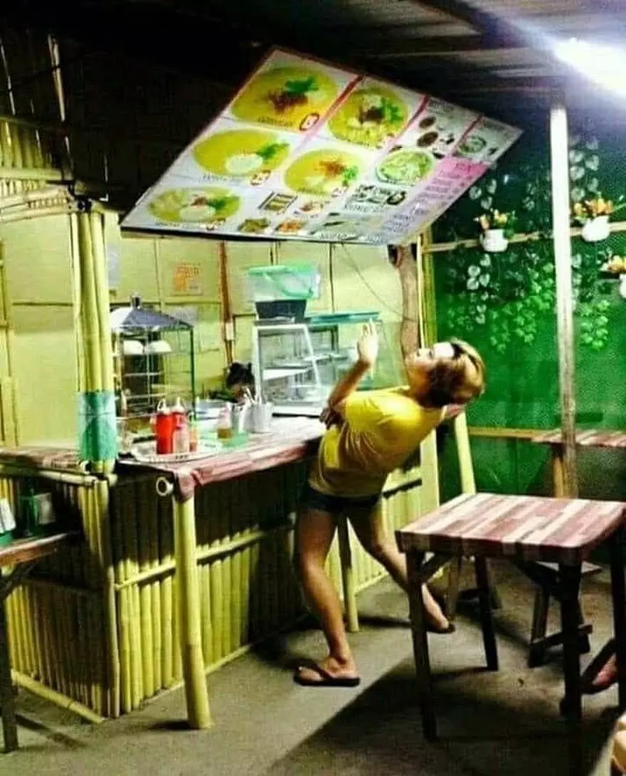 momen lucu belanja di warung © 2021 instagram.com