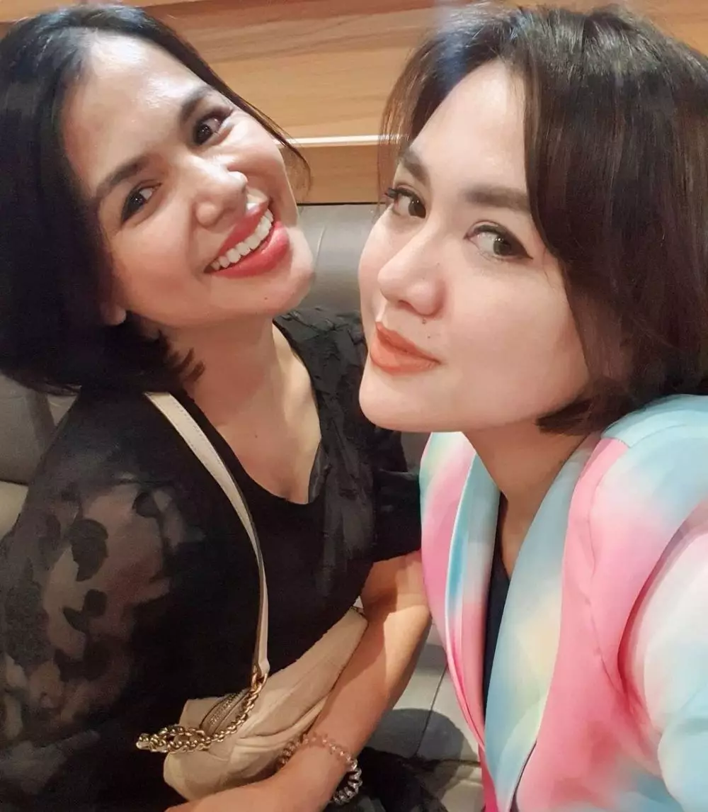 vicky shu rambut pendek © 2021 Instagram