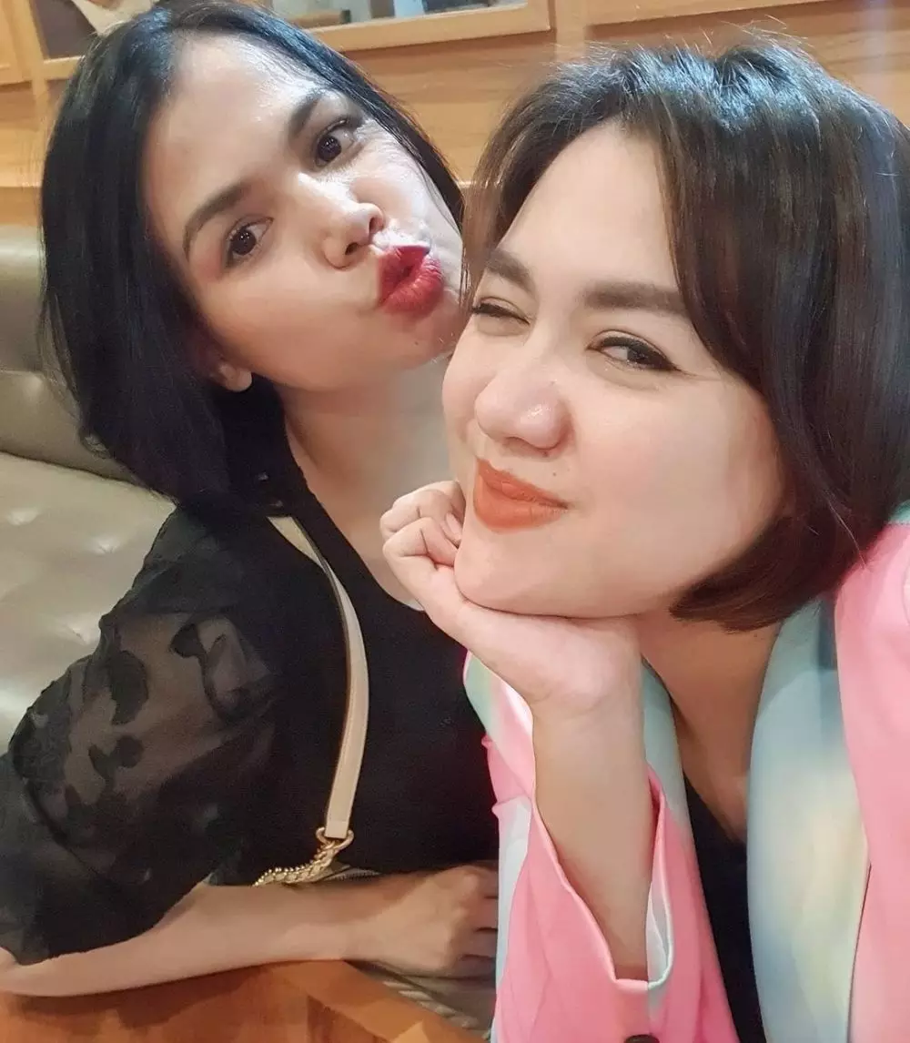 vicky shu rambut pendek © 2021 Instagram