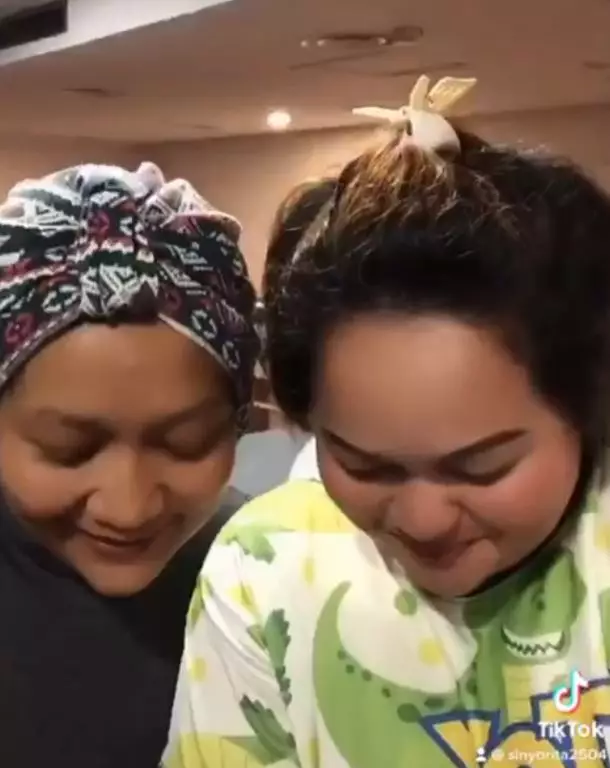 bukti Sinyo dan Tike kembar © Instagram