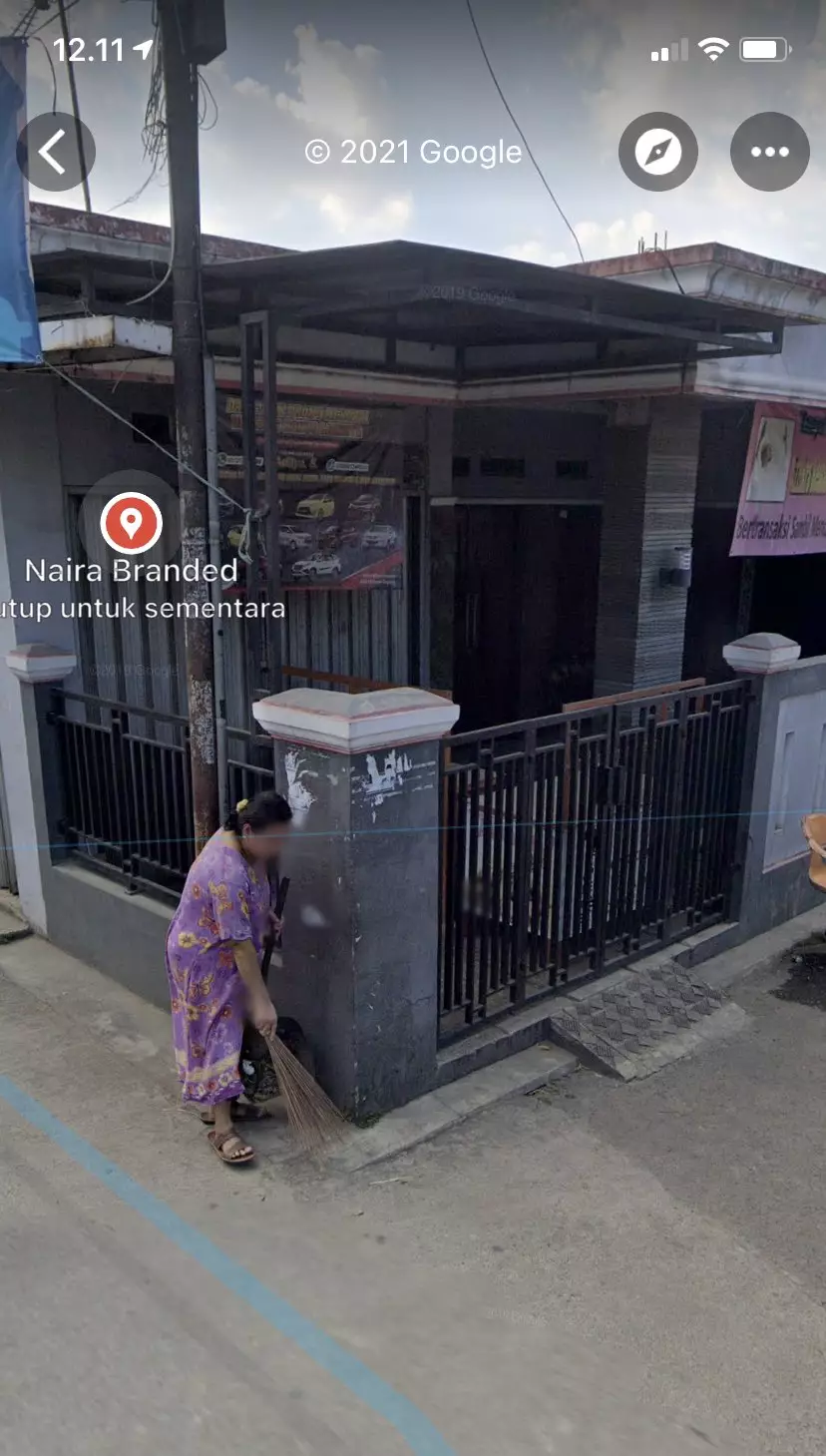 pejalan kaki terekam Street View © Twitter pejalan kaki terekam Street View © Twitter