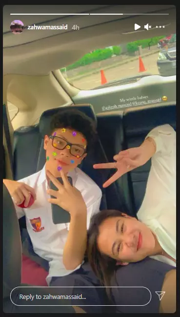 Potret perayaan kelulusan Keanu Massaid Instagram