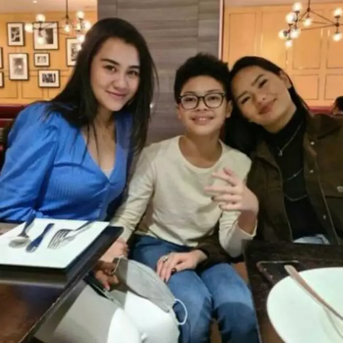 kebersamaan keanu aliyah dan zahwa © instagram