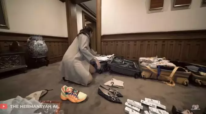 Ashanty buka oleh-oleh dari Turki © 2021 brilio.net