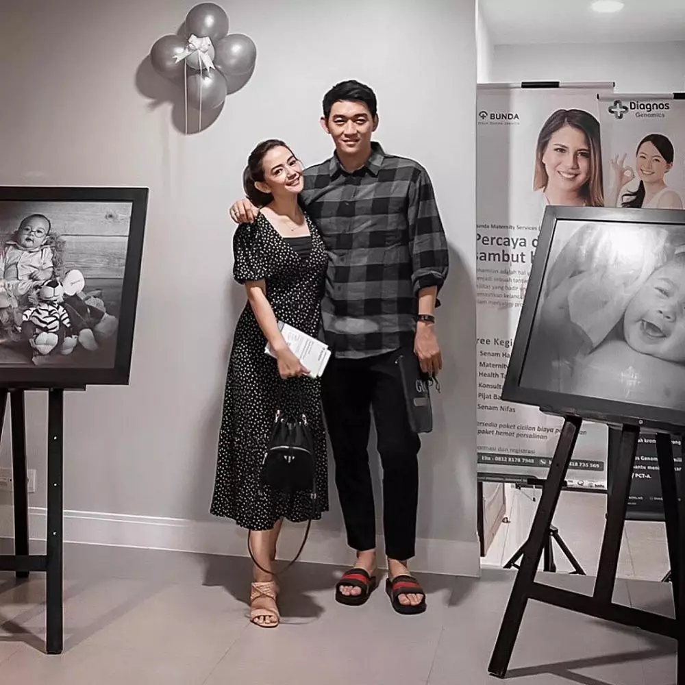 Ifan Seventeen & Citra Monica usai menikah © 2021 brilio.net Ifan Seventeen & Citra Monica usai menikah © 2021 brilio.net