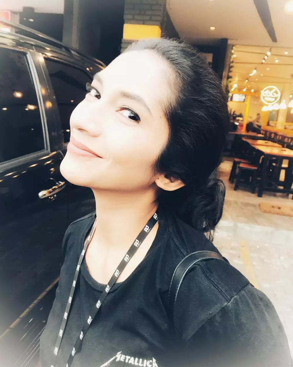 Potret aktris sinetron Badai Pasti Berlalu dengan tampilan flawless © Instagram Potret aktris sinetron Badai Pasti Berlalu dengan tampilan flawless © Instagram