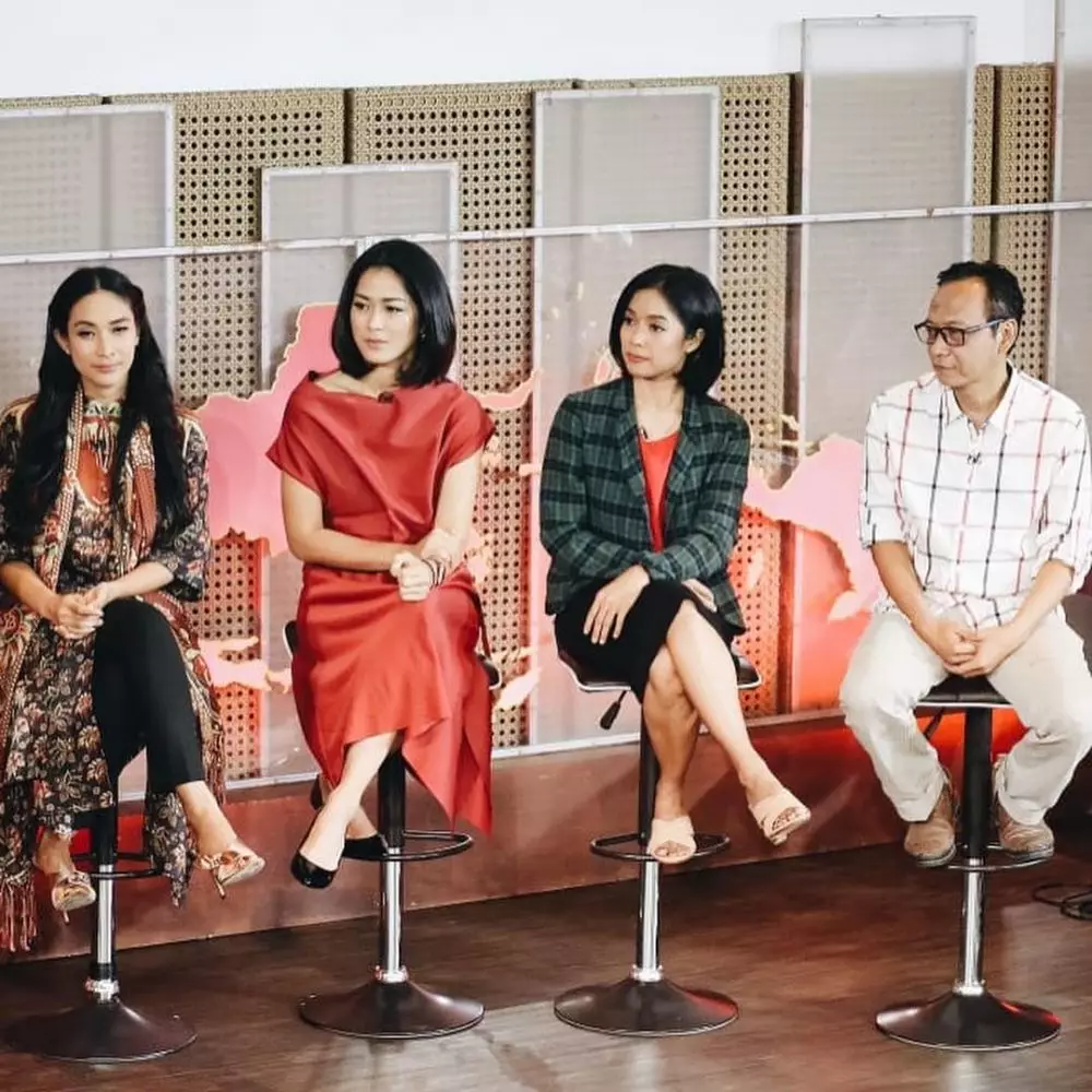 Prisia Nasution pakai dress © 2021 Instagram