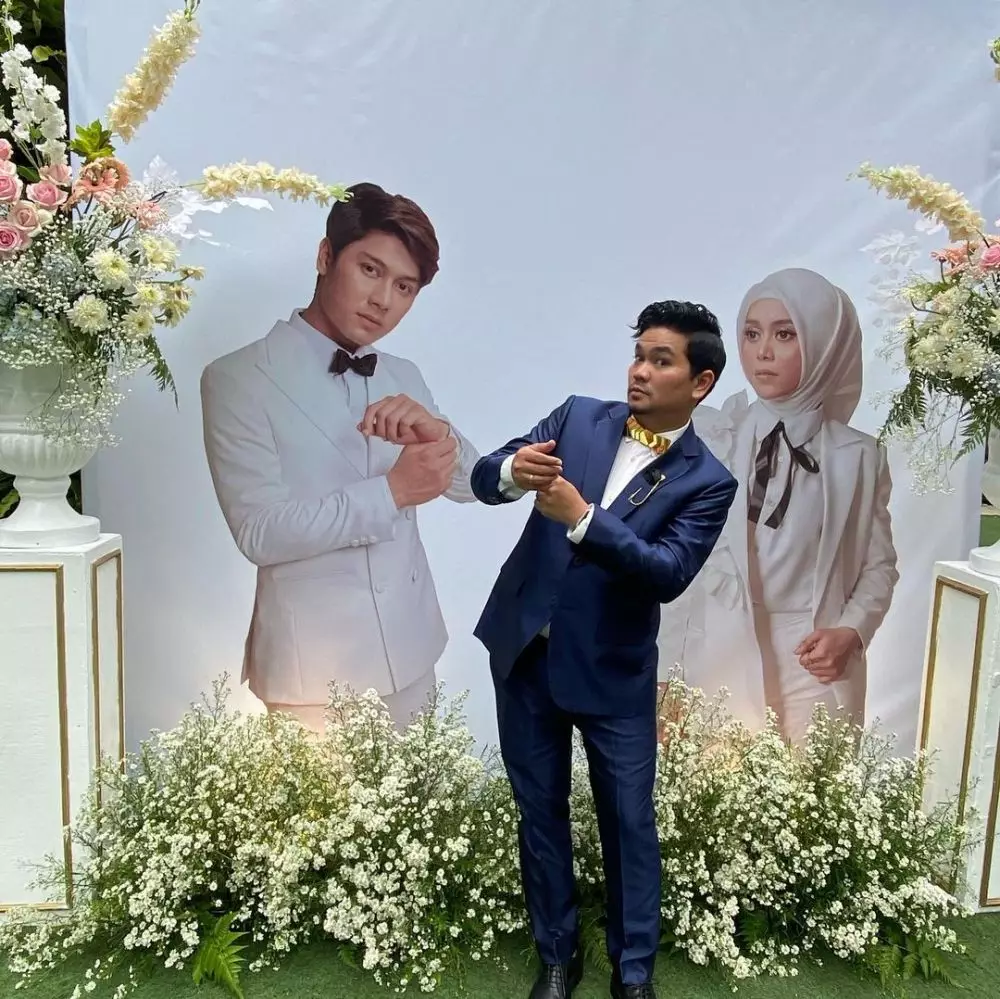 seleb hadiri lamaran Leslar © 2021 brilio.net