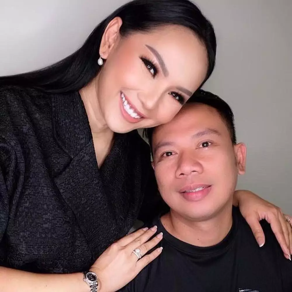 curhatan kalina oktarani tentang pernikahan berbagai sumber