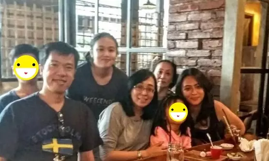 potret Jill Carissa 'Angling Dharma' dan keluarga © Instagram/@carissajill