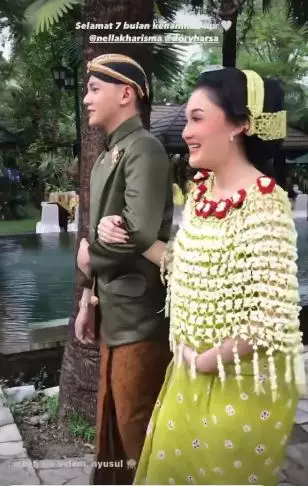 Tingkeban Nella Kharisma © Instagram