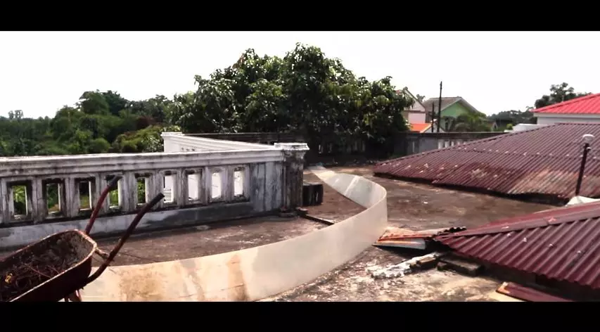 penampakan rumah masa kecil ria ricis © YouTube